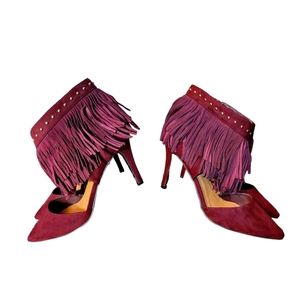 Nine West Tassel heel, suede m